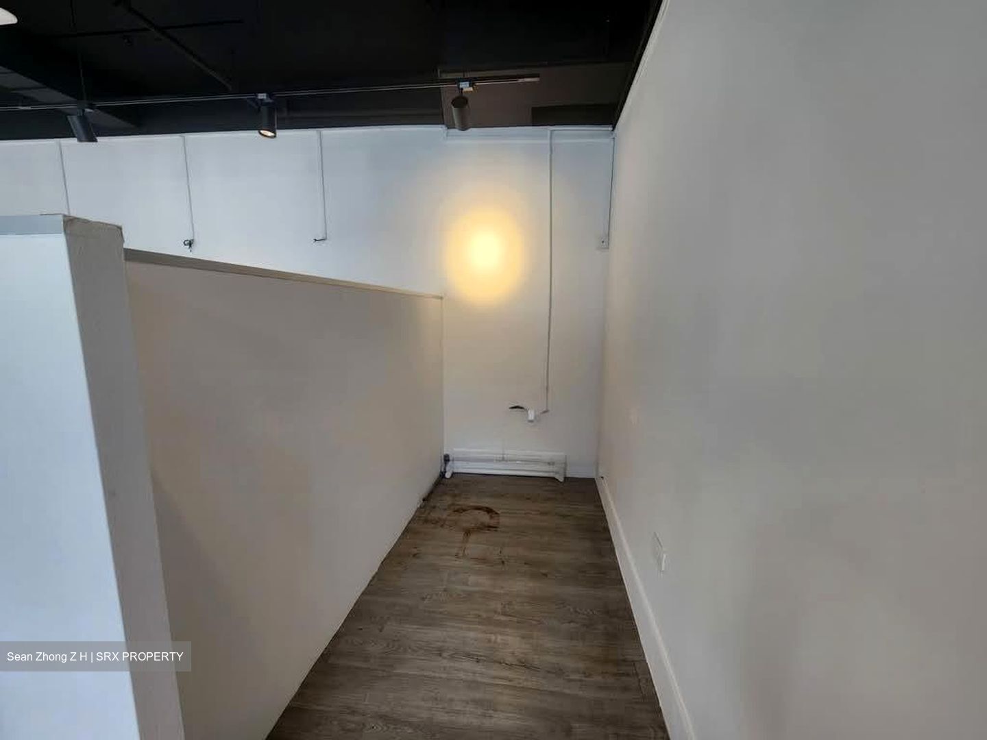 Fernvale Link (D28), Retail #602957581